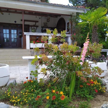 Cavo Paradiso Villa Asproválta Eksteriør billede