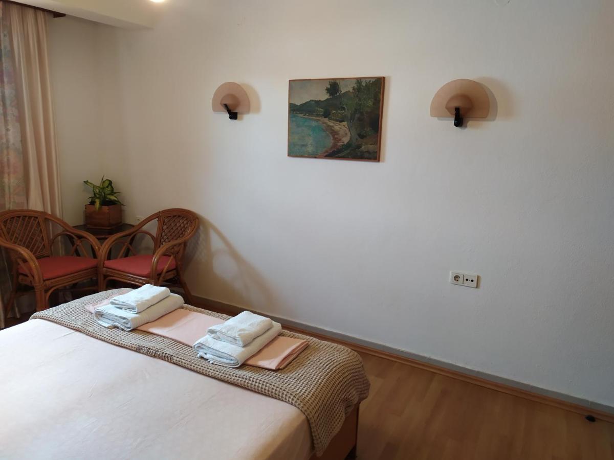 Cavo Paradiso Villa Asproválta Eksteriør billede