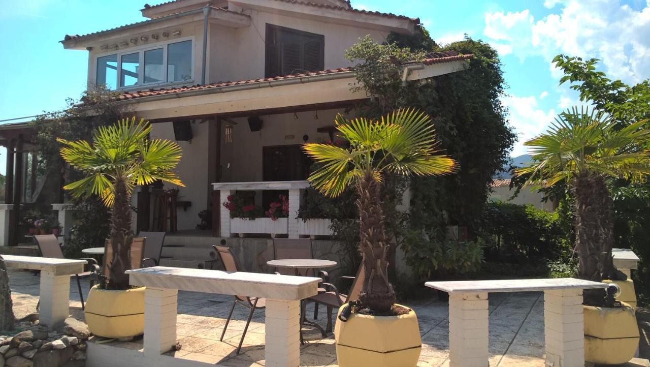 Cavo Paradiso Villa Asproválta Eksteriør billede